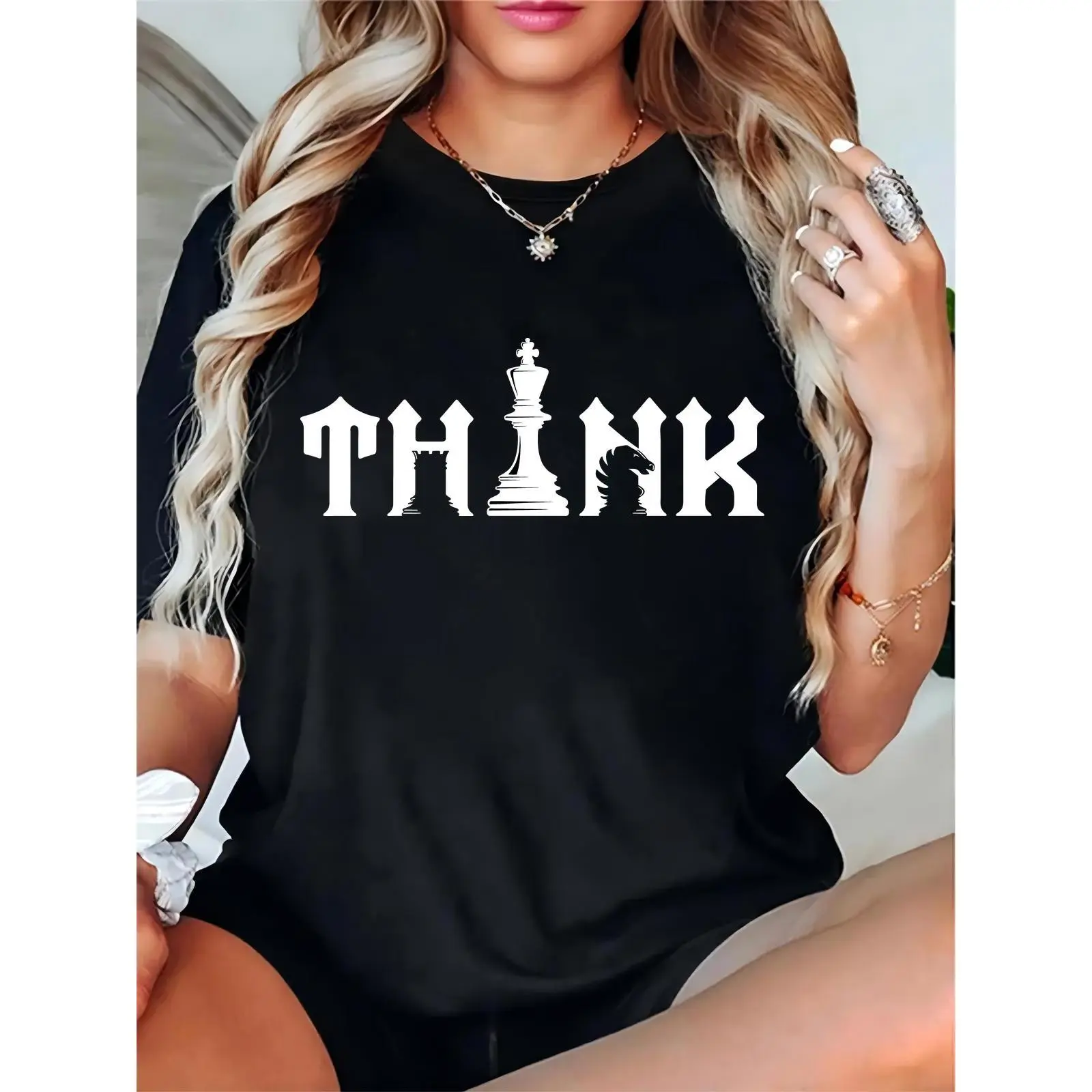 Women's Chess THINK Graphic T - Shirt, Casual Short Sleeve Tee with King Queen Knight Chess Pieces for Chess Lovers, Ladies' Fashion Top for Daily Wear, Game Night, Casual Outings