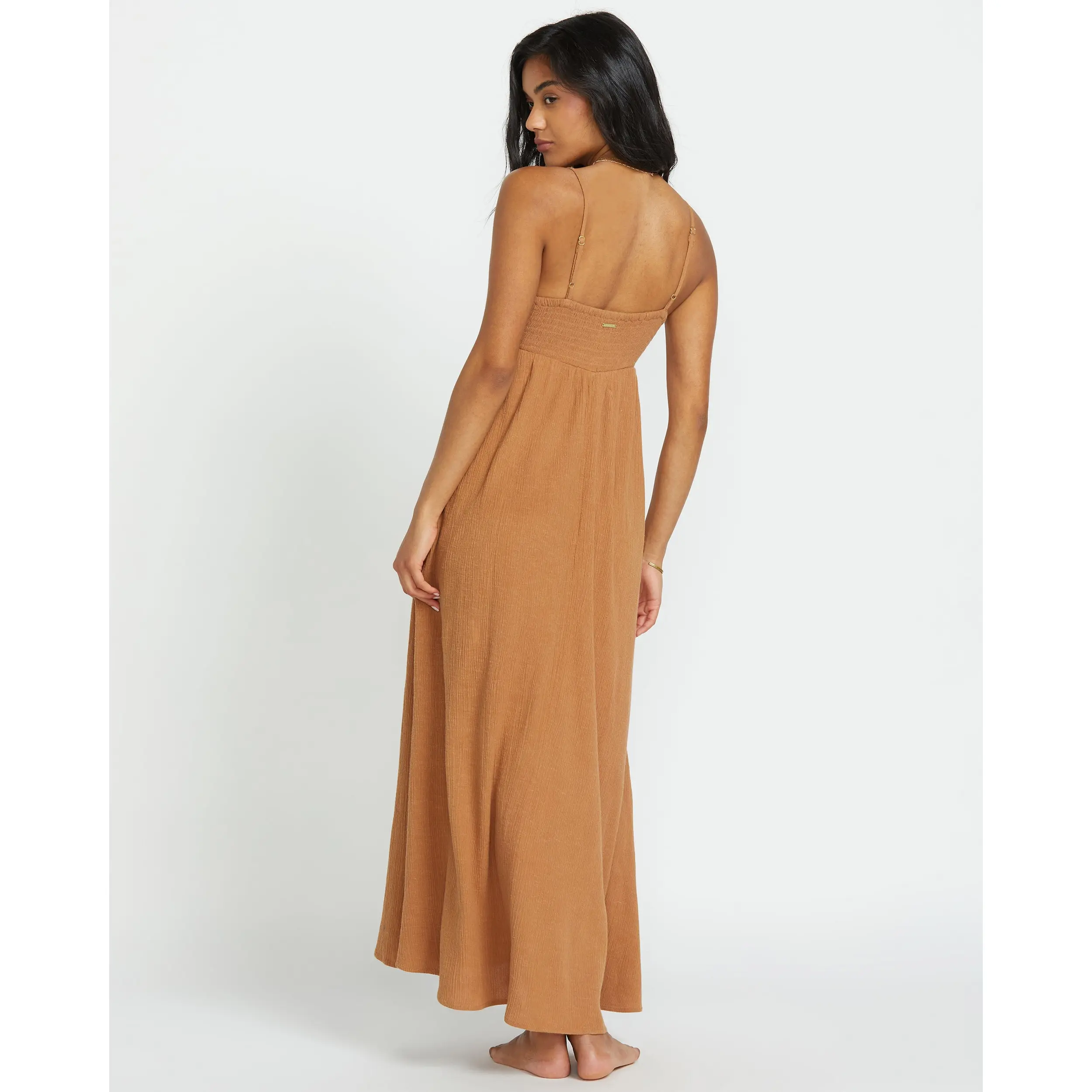 BILLABONG Women's Modern Love Maxi Dress, Easy Skirt, Laid-back Beach Style, Fitted Bodice, Flirty Cut-out Detail - TikTok Shop BILLABONG Women's Modern Love Maxi Dress, Easy Skirt, Laid-back Beach Style, Fitted Bodice, Flirty Cut-out Detail - TikTok Shop