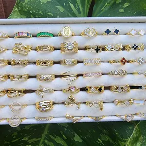 pick on live (rings )