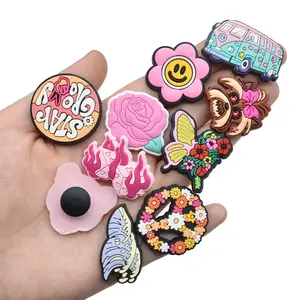 10 Pcs New 2026 Decorative Shoe Buckles, Classic Style Queen Smile Patch Accessories, DIY Shoe Decoration Parts, No Shoes Included