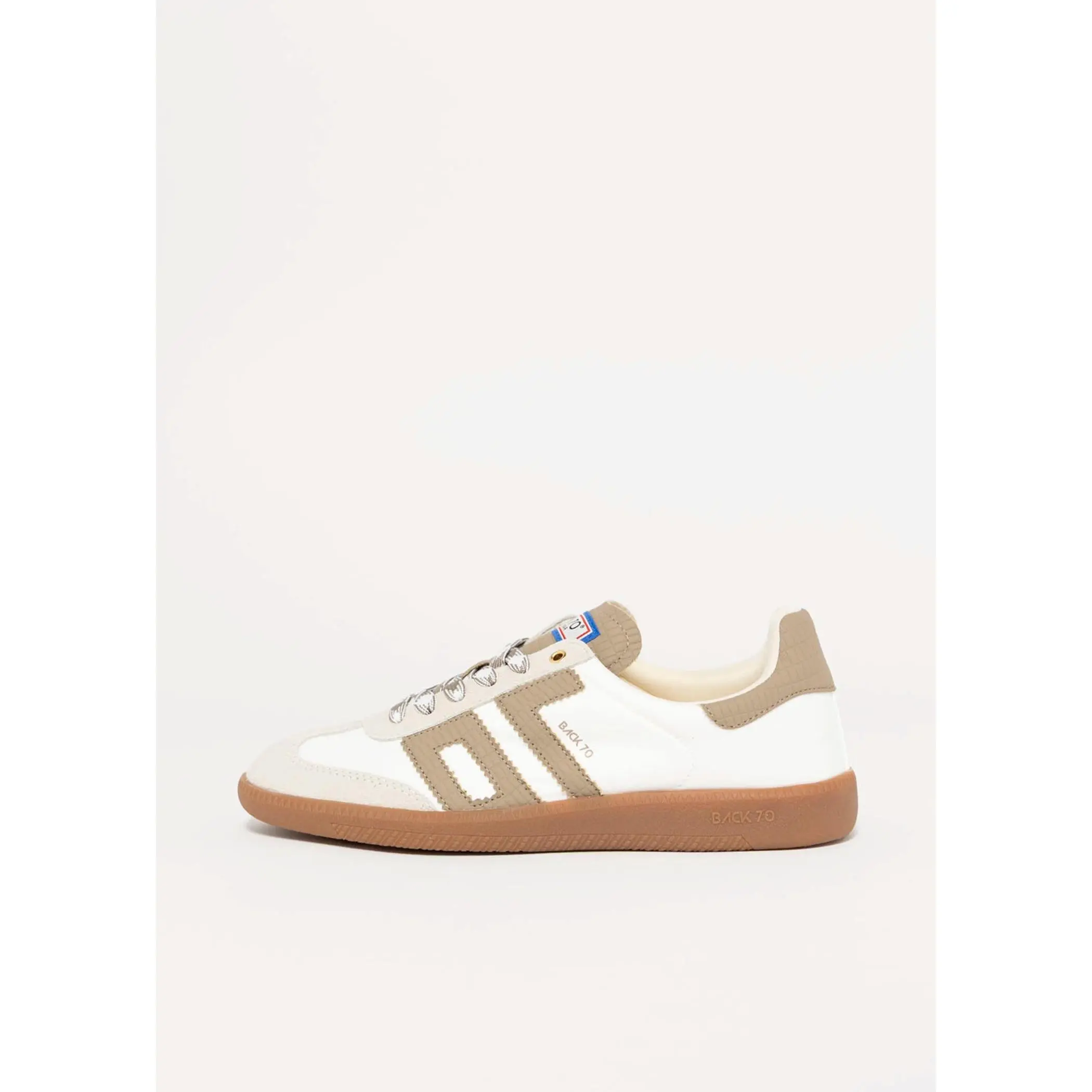 Ghost Sneaker Ghost Sneaker