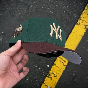 New Era MLB NY Yankees LA Dodgers 9FORTY Adjustable Hat, Curved Brim Structured Crown, Premium Cotton Fabric, NY Yankees Hat, NY Mets Hat, NY Hat Womens, Green NY Hat, Streetwear Baseball Cap