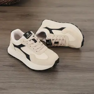 New breathable white shoes 2025 spring and autumn wear-resistant casual thin-soled height-enhancing sneakers college trend