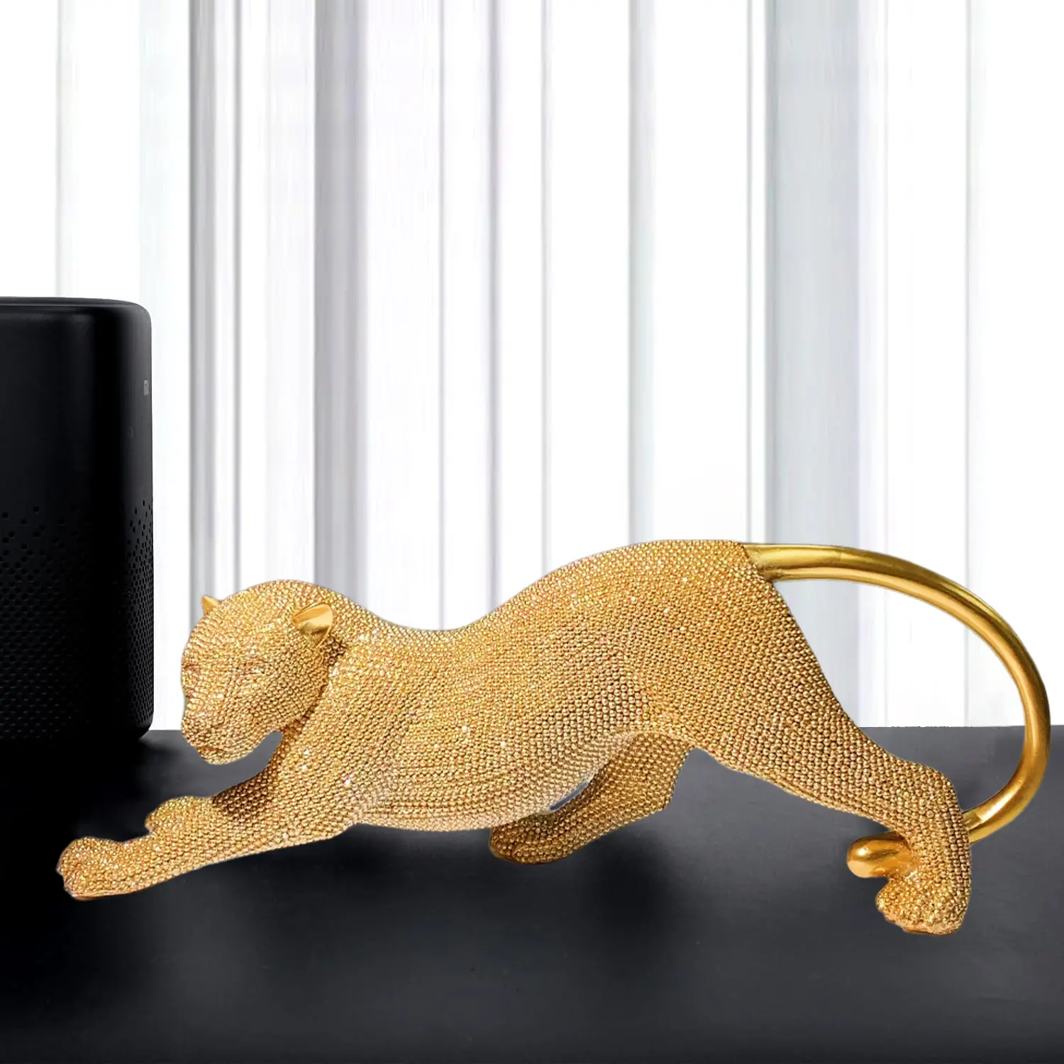 Leopard Statue Handcrafted Gold Cheetah Statue Home Decor Intricate Beaded Design for Living Room, Office, or Gift - Elegant and Unique Decorative Sculpture Ornaments