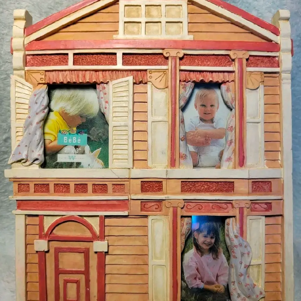 Polyresin Doll House Frame Pink