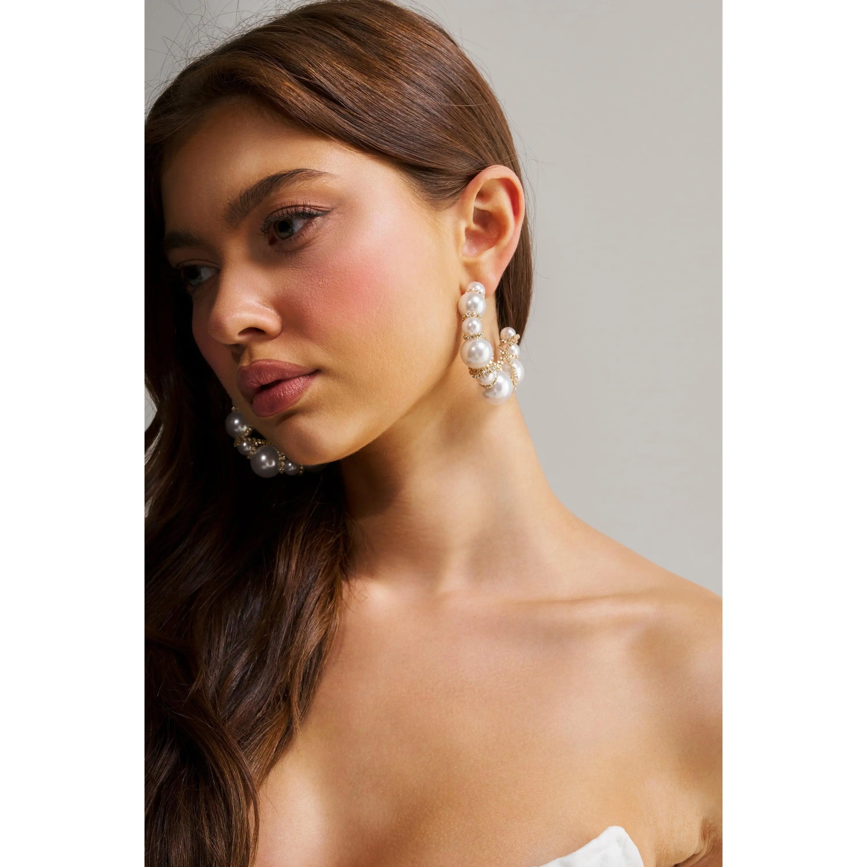 MIRACLE HOOP EARRING