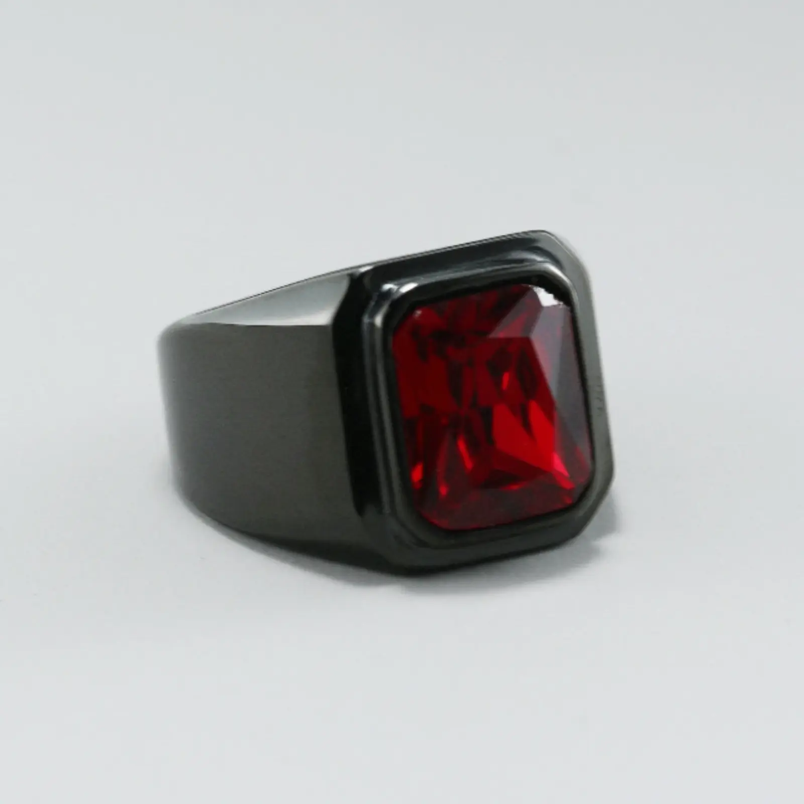Men's rings made of silver-plated material and adorned with Cubic Zirconia stones are fashionable and popular, suitable as jewelry gifts and for creating a stylish look.