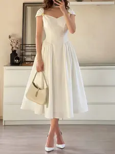 Elegant French Style Dress for Women, Chic Heart Neckline Metal Design, Summer Vacation Wear, Perfect for Weddings and Parties