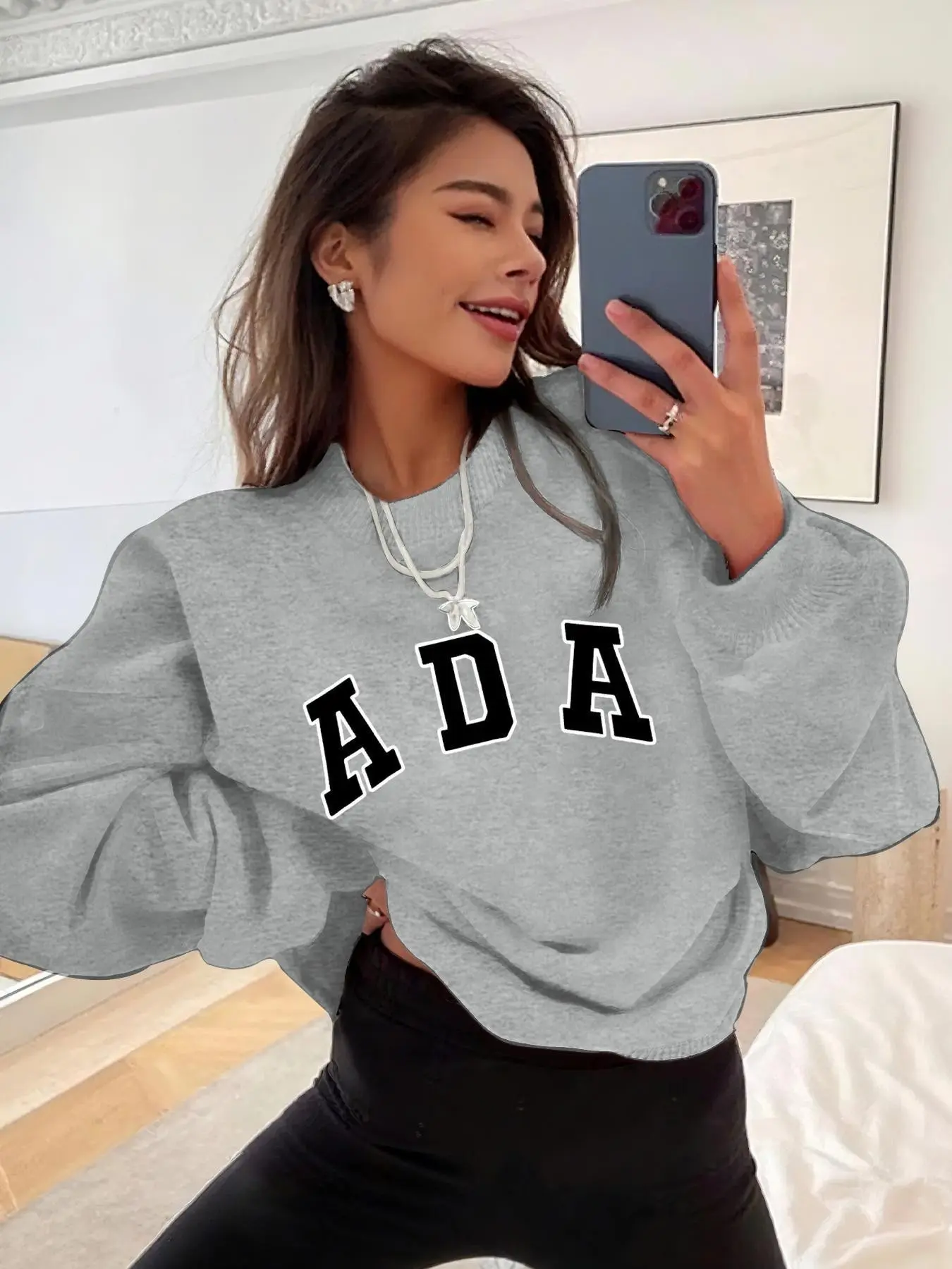 Women's New Round Neck Long Sleeve Sweatshirt, Tops, Loose Fit Fashion Versatile Ada Letter Print, Casual Style for All Seasons, Spring