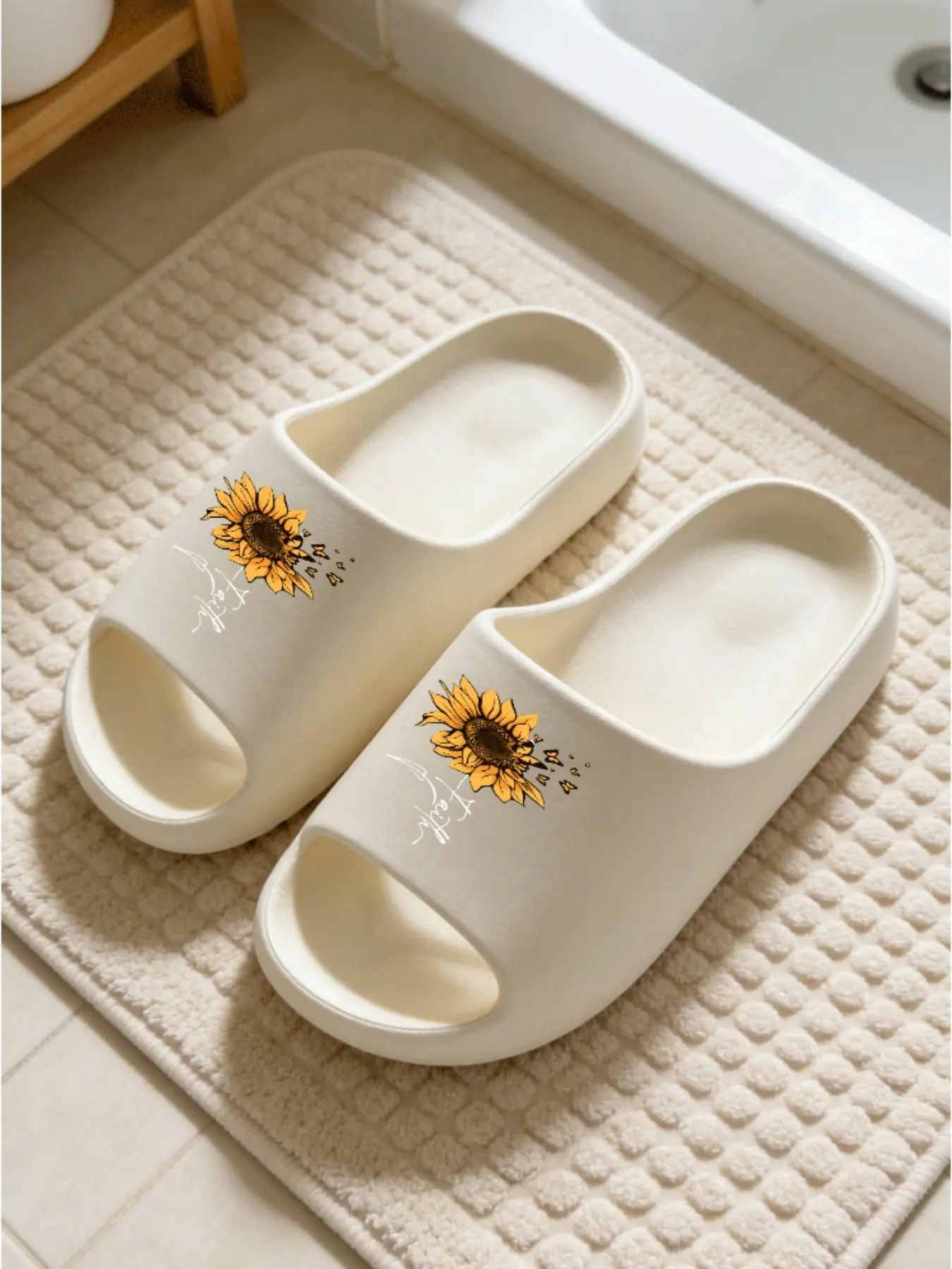 Women's Sunflower Print Slippers, Soft Eva Sole, Non-Slip Waterproof, Casual Indoor Footwear, All-Season Comfort, Style
