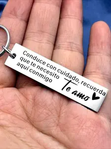 1 PC Stainless Steel Personalized Inspirational Quote Keychain, Round Shape Keychain with Alphabet Design, Ladies Key Ring with Ring Buckle, Ideal for Decoration