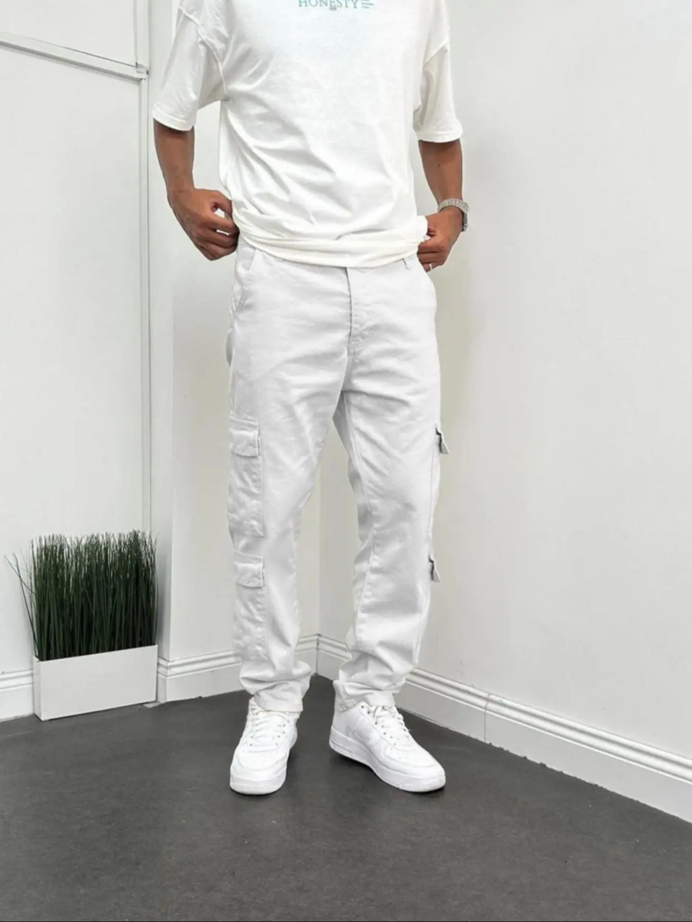 Men's Solid Flap Pocket Cargo Jeans, Loose Casual Streetwear Street Fashion Denim Pants for Daily Wear, Men's Trousers for All Seasons