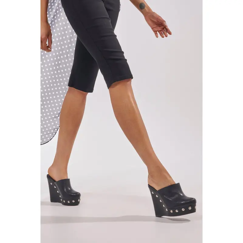 AZALEA WANG RIALA BLACK PU SILVER STUDDED WEDGE CLOG SANDAL
