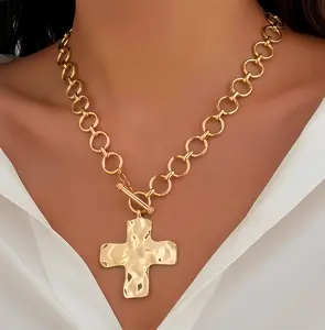 Perfect Gift for Girlfriend: Vintage Metal Cross Necklace – Hammered Texture + Chunky Chain, Luxe Gold Tone, Adjustable Length for All Outfits