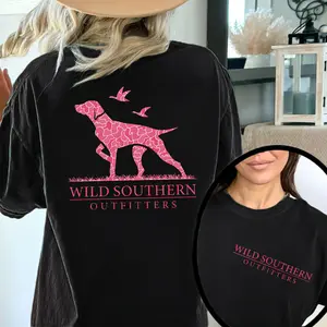 Pink Camo Hunting Dog Shirt, Wild Southern T-shirt, Simply Printed Graphic Shirt, Daily Casual Cotton Womenswear