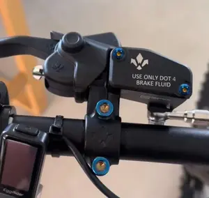 Formula Resivor Bolts