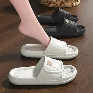 Women's Slip-On Cartoon Bear Slippers - Soft EVA Lightweight Indoor/Outdoor Beach House Shoes, All-Season Comfort with Cute Design Girl Footwear Slide Flipflop Tsinelas White