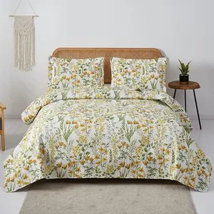 Summer Floral Quilt Full/ Size Lightweight Yellow  Blossom Bedspread  Leaves Botanical Coverlet Set Light Thin Soft  Bed Cover Garden Bedding Daybed Cover  Decor