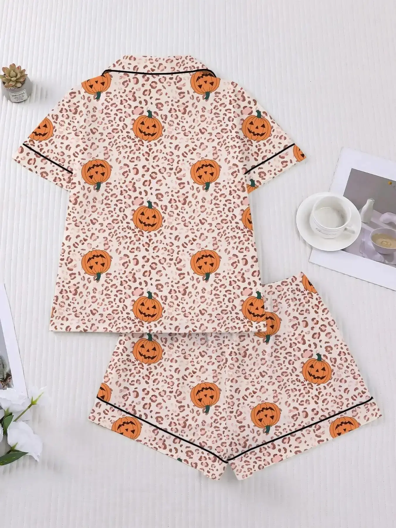Halloween Pumpkin Women's Collared Pajama Set, Short Sleeve Button Front Top and Elastic Shorts, Comfortable Home Wear, Festive Party Loungewear layering piece versatile stylish sophisticated
