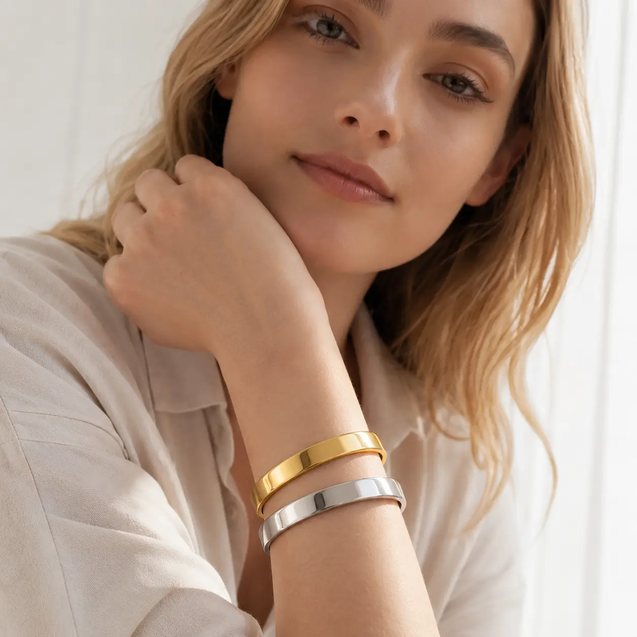 Women's 2-Tone Plain Gold and Silver Bangle Bracelet Set Pair - Casual Unisex Fashion Costume Jewelry Accessory for Everyday Wear, Special Occasions, Two-Tone
