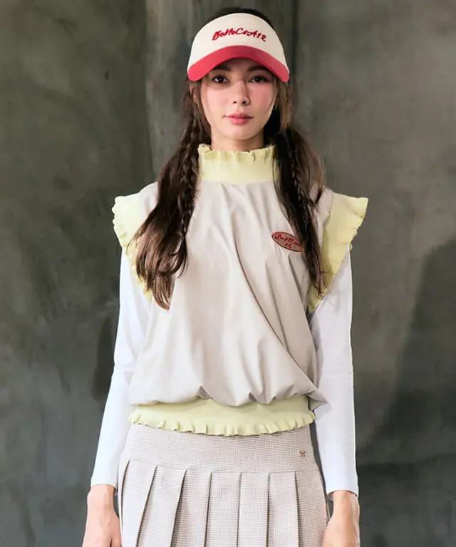 BENECIA 12 Ultralight Frill Vest - Beige