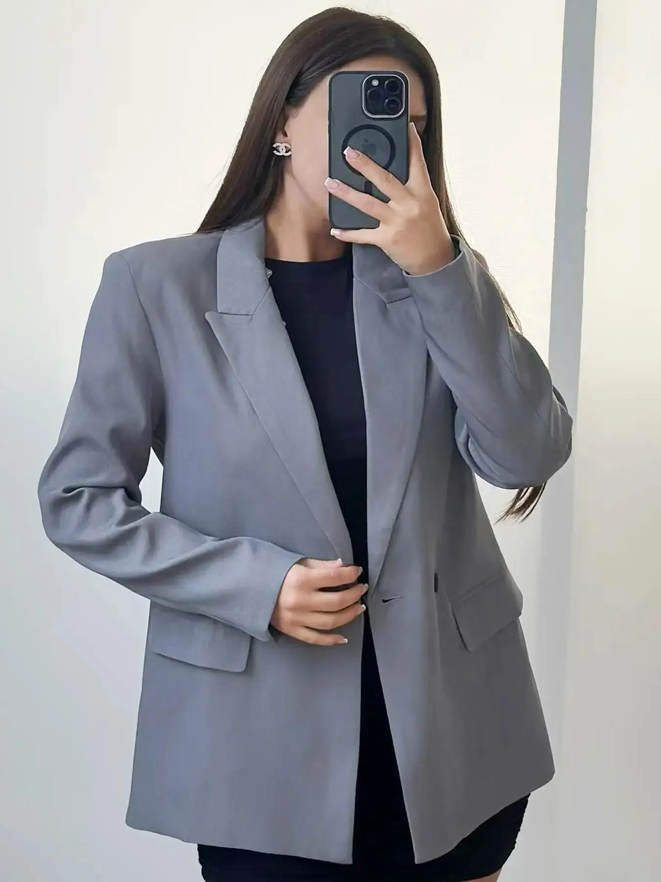 Sleek Oversized Blazer, Solid Button Business Style Jacket, Woman Autumn Spring 2026 Minimalist Chic Office Wear Gray Black Green Notched Lapel Collared Long Sleeve Tops Suit Formal Work, effortless layering