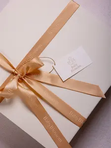 Newborn Gift Box, Baby Gift Set 0-3 Months, Baby Shower Gift, Neutral Baby Gift, Muslin Blanket, Knit Romper, New Mom Gift.