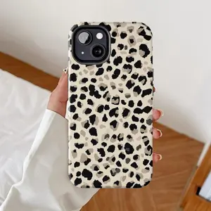 Stylish retro leopard print pattern, durable and shock-absorbing glossy two-in-one phone case, suitable for iPhone 17, 16, 15, 14, 13, 12, 11, X, Samsung and other series models. It makes a great holiday gift for friends or family.