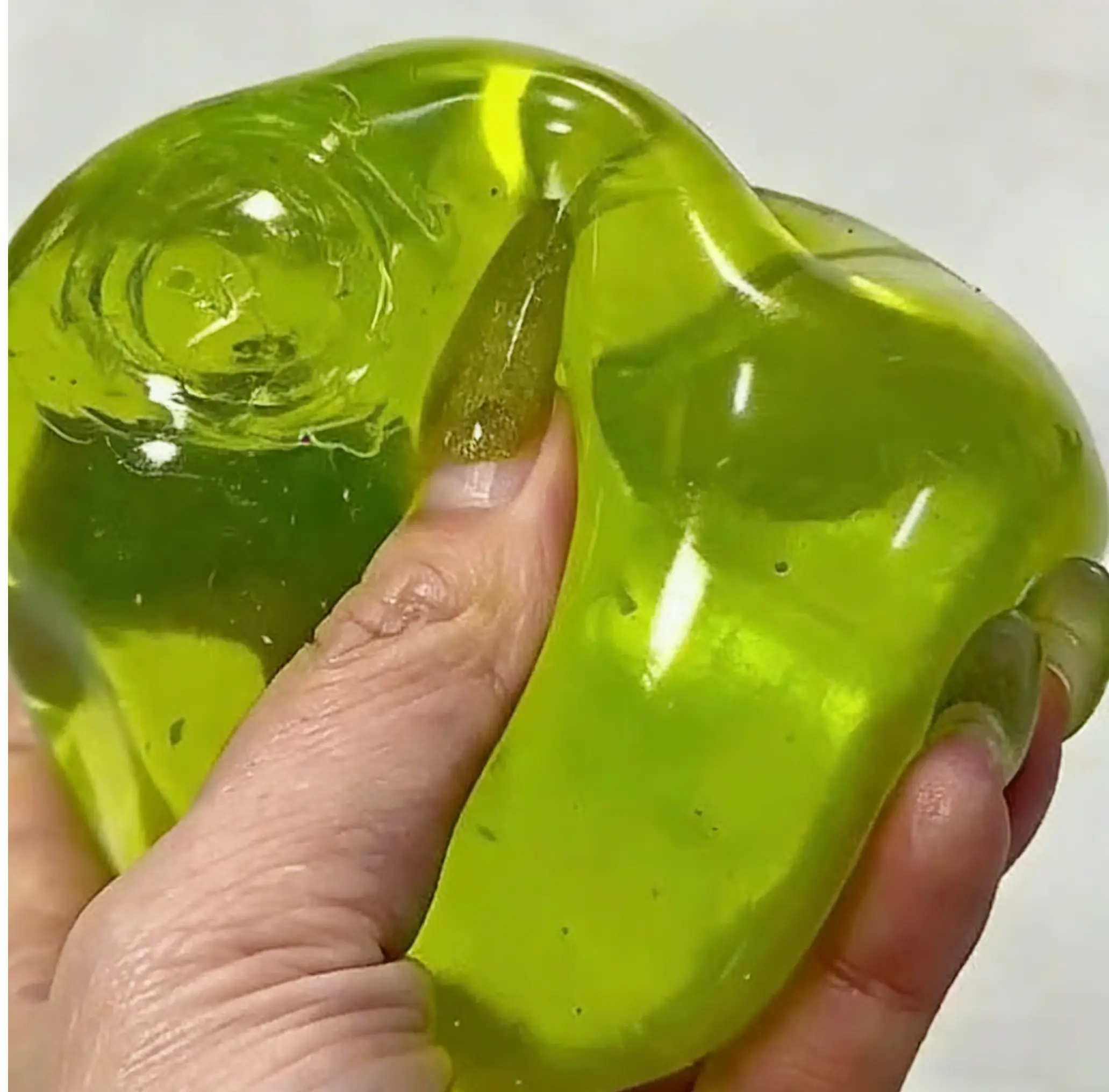 Apple Squishy Toy, Slow Rising Sensory Fidget Toy, Soft Fruit Squeeze Toy, Cute Party Favor Gift for Kids & Adults