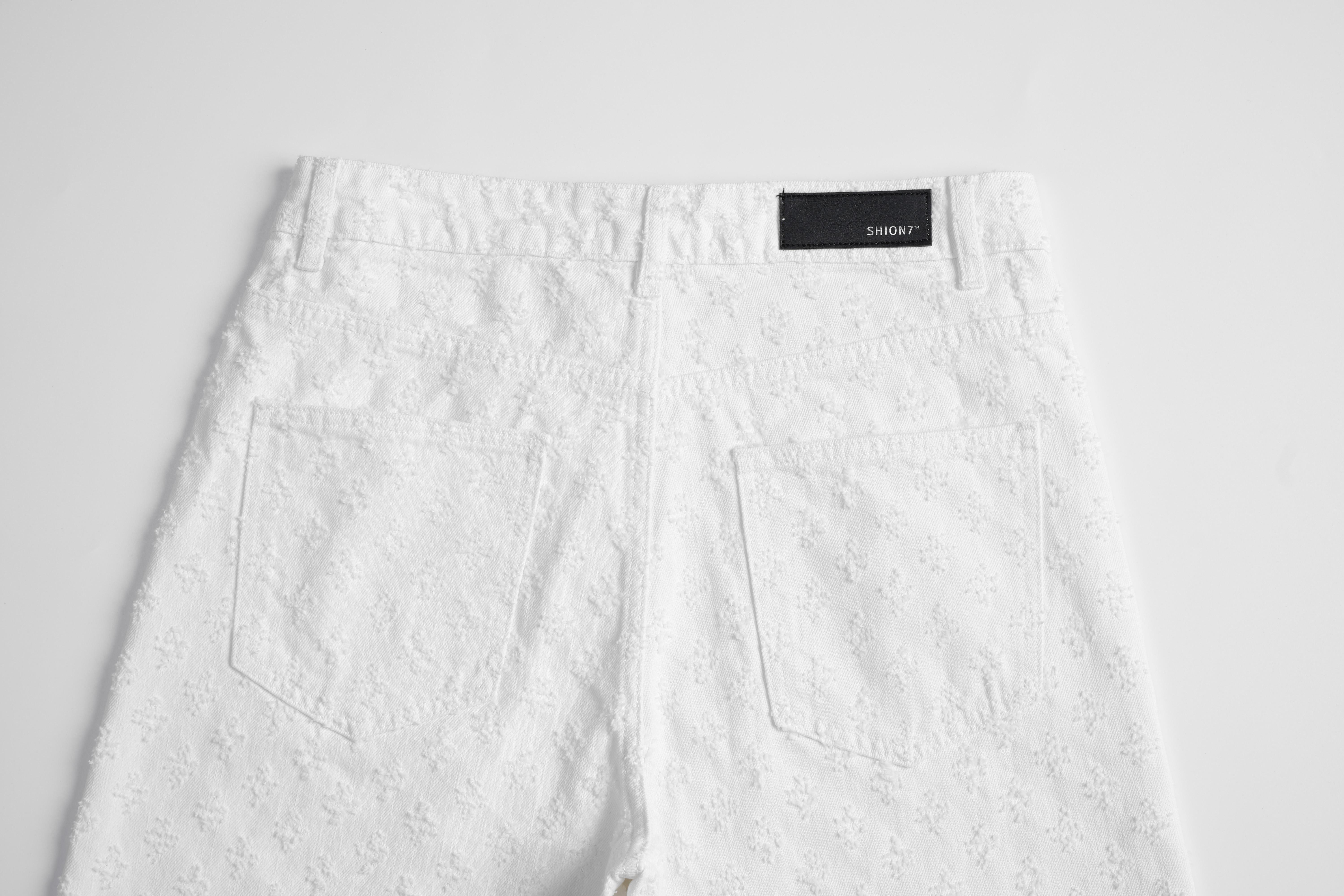 Fashion White Jacquard Denim Shorts Men, Ripped Holes Straight Leg Summer Casual Clean Fit Pants