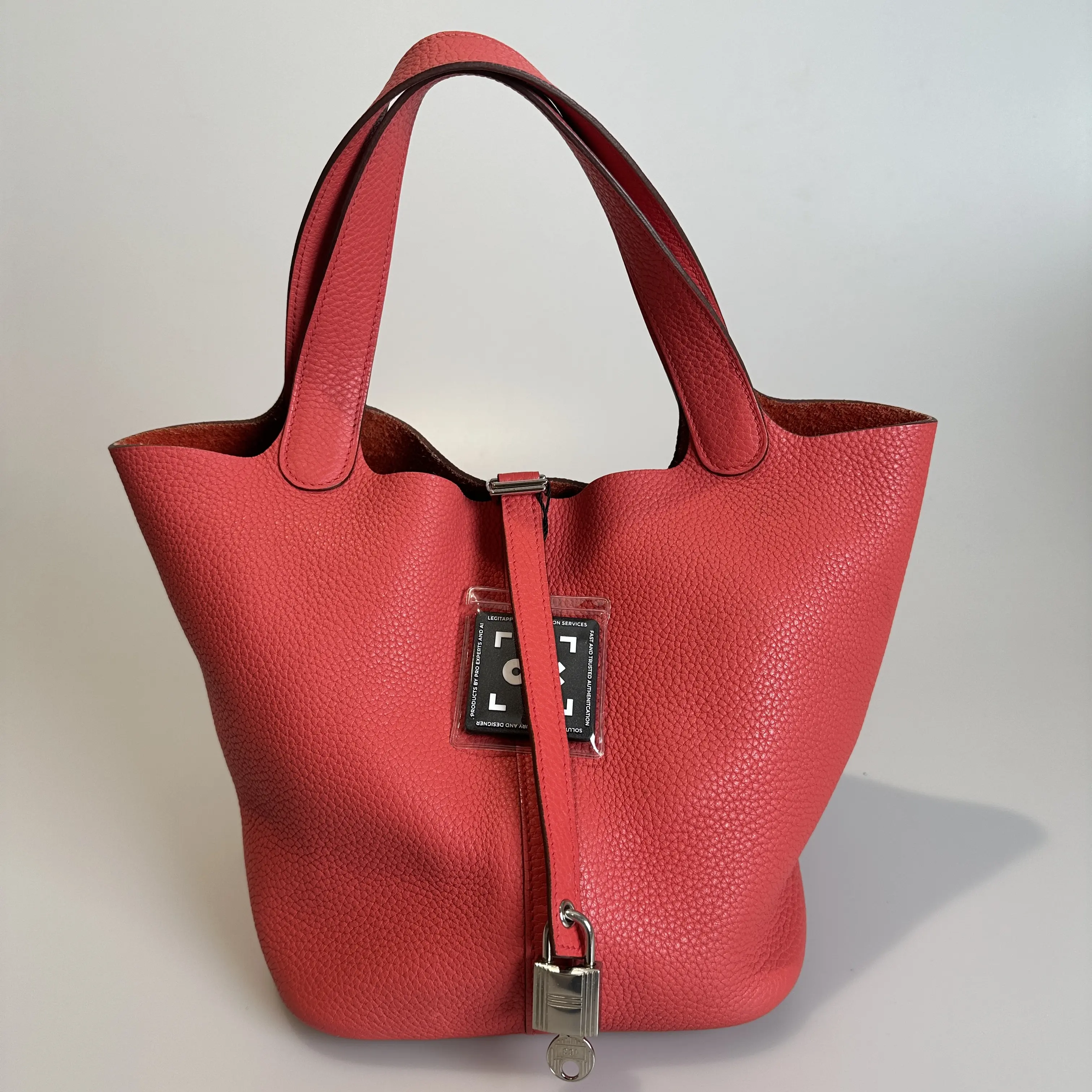 Pre-owned HERMÈS Tomate Clemence Top Handle Bag Picotin Lock 22 Rouge with Palladium Hardware 16119418