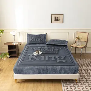 3Pcs King Crown Print Fitted Sheet Set, Soft Microfiber Deep Pocket Non-Slip Bed Sheet with Pillowcases, Luxury Bedding Set for Men's Bedroom Decor, Multiple Colors Available