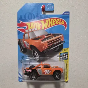 Hot Wheels Dodge D100