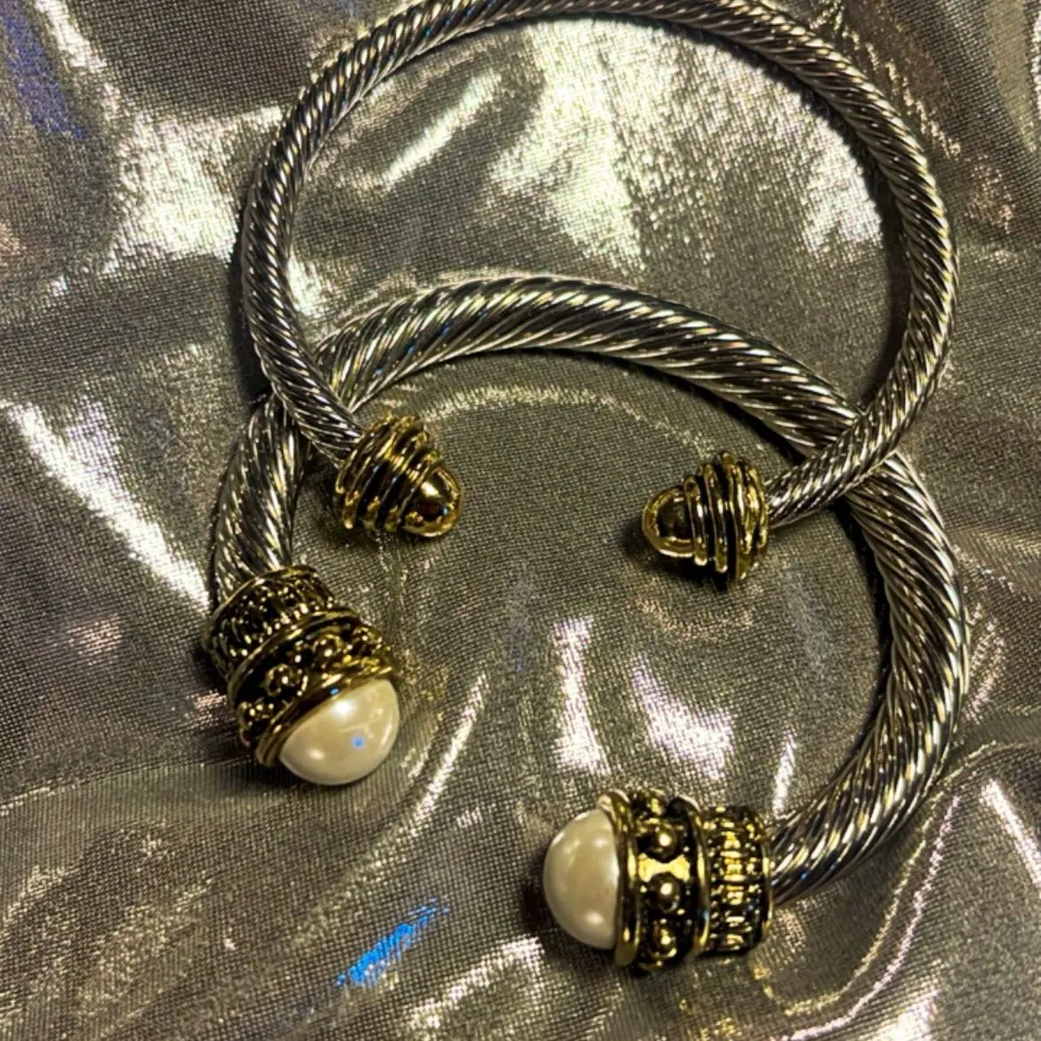 The Rich Auntie Bracelet Set