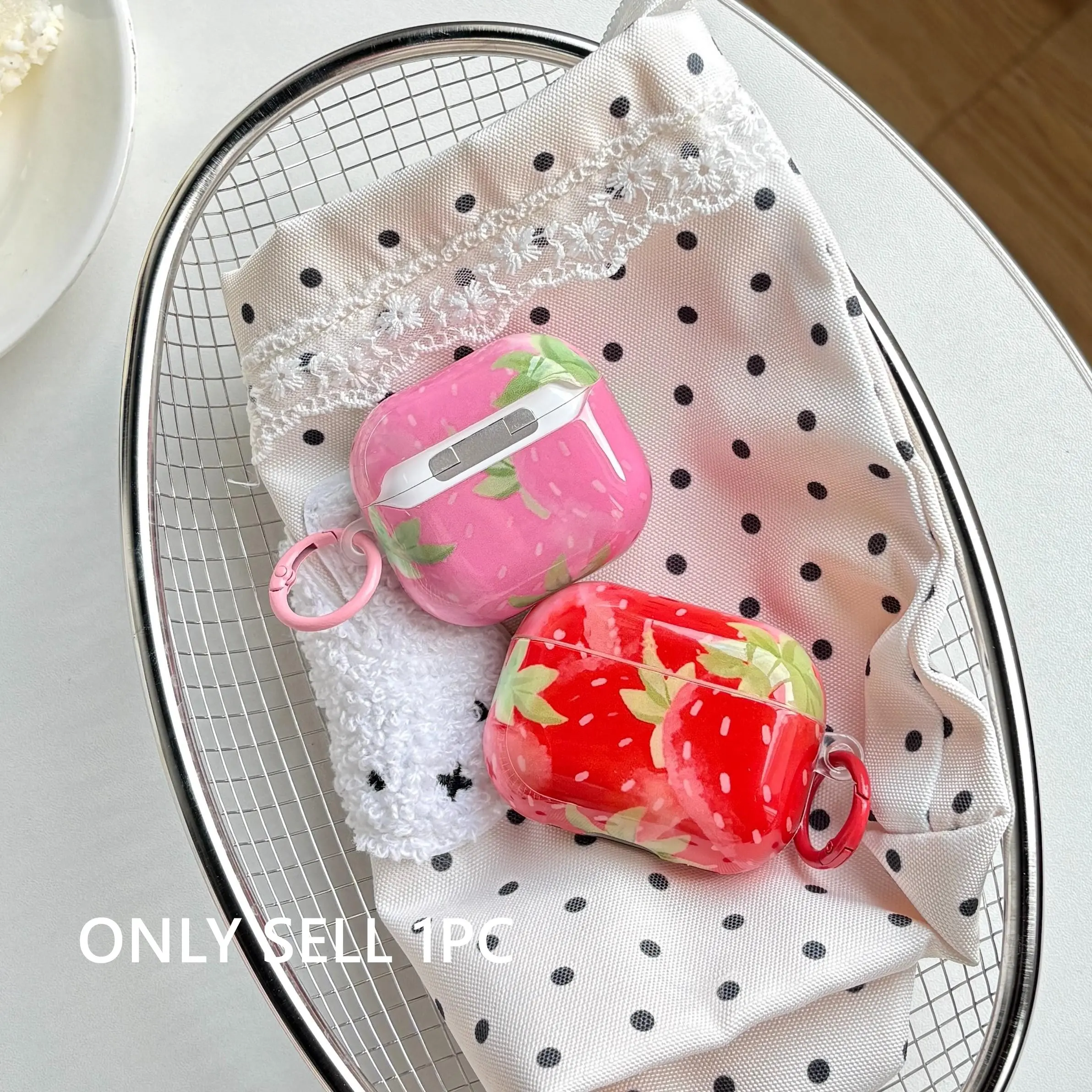 Spring Bright Red Pink Strawberry Pattern Cute Glossy Protective Earphone Cover For AirPods 1 2 3 4 Pro Pro2 Pro3 with Ring Accessories