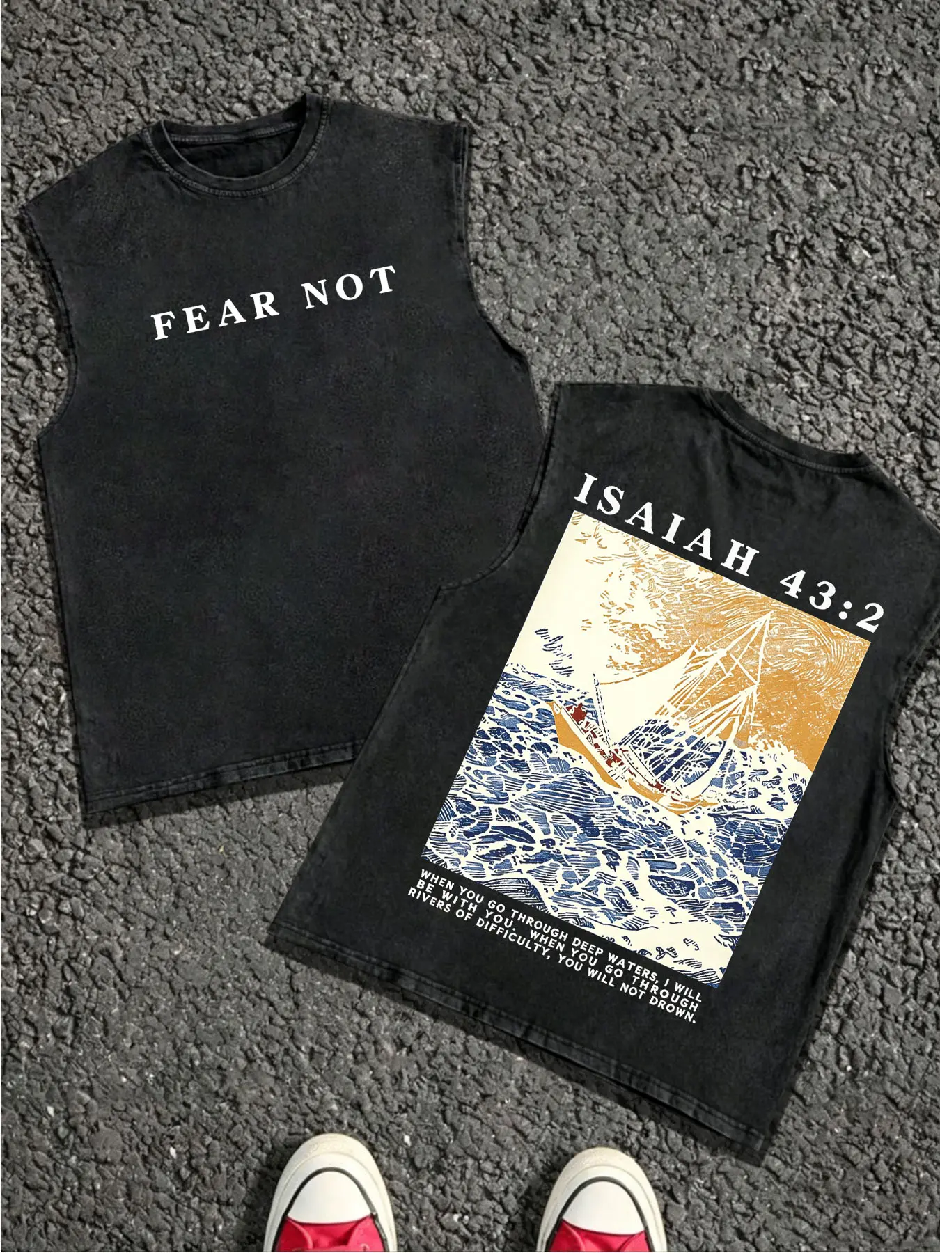 1 PCS "Fear Not" Letter Print And Back Isaiah 43:2 Ocean Sailboat Bible Verse Art Graphic, Vintage Religious Loose‑Fit Sleeveless Shirt, Perfect Holiday Outfit For Easter, Church Service, Summer Outdoor Trip And Christian Friends Gathering