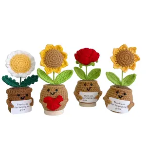 Cute Crochet Sunflower Heart Daisy Potted Plant, Emotional Support Gift, Handmade Crochet Bouquet, Artificial Flowers Perfect for Graduation, Mother's Day, Home and Office Decor