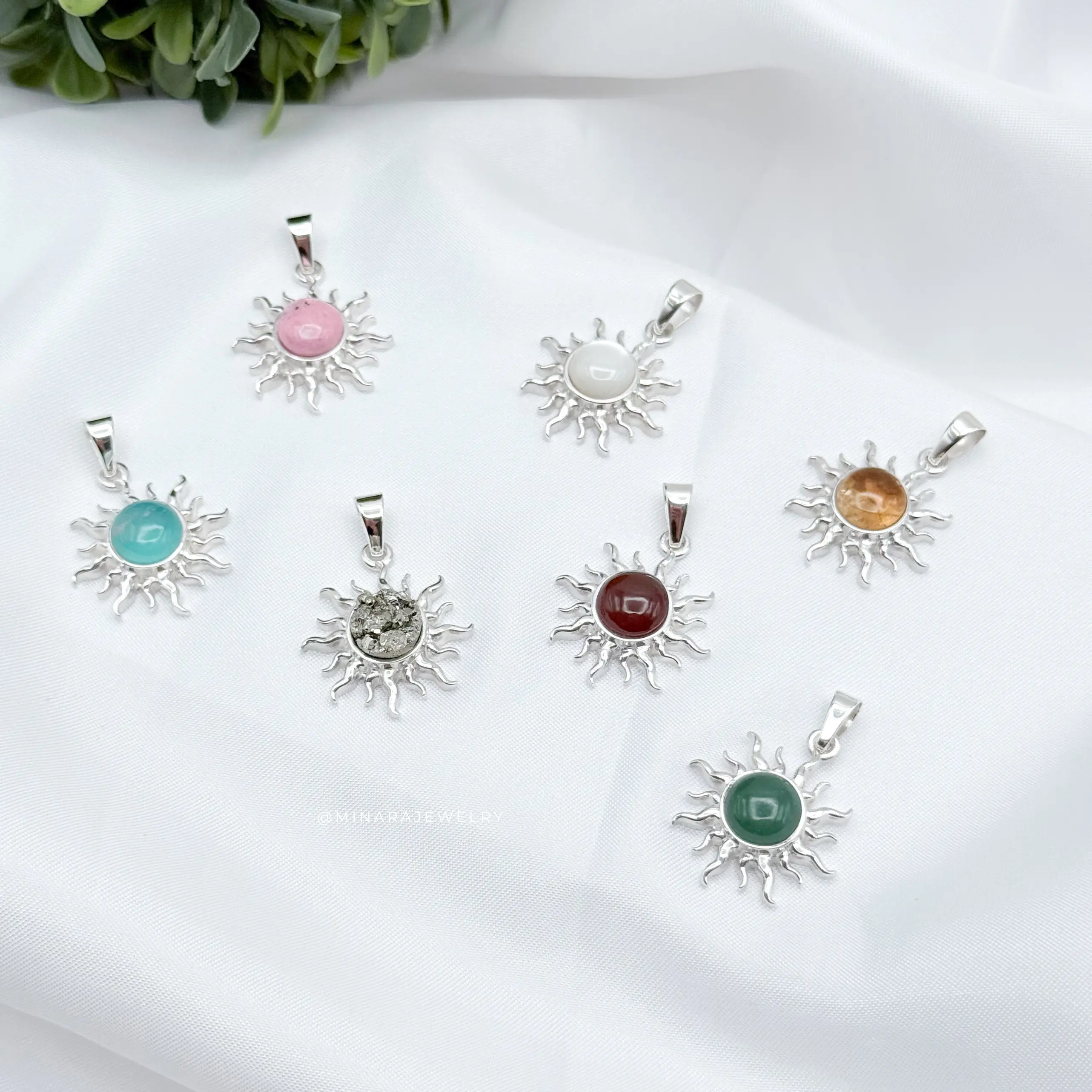 950 Silver Pendant Sun In Natural Stone