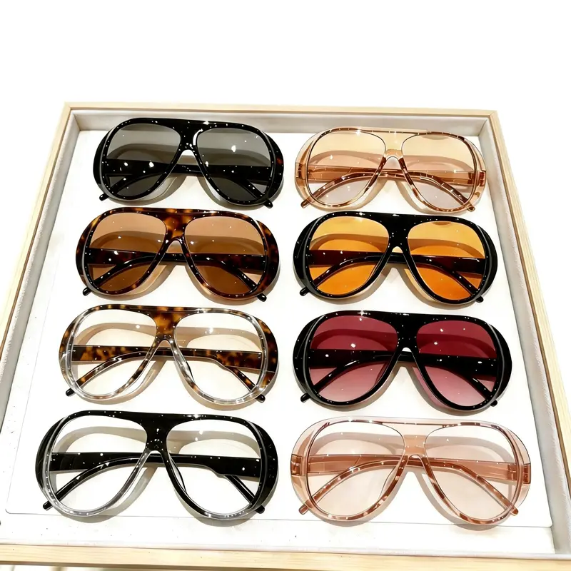 8 Pcs Street Style Women's Leopard Pattern Plastic Sunglasses Lightweight Frame All-Season Use Perfect for Beach Vacations Driving and Night Out