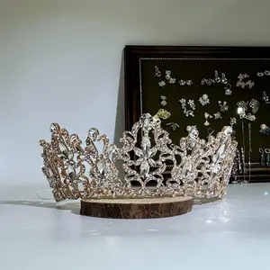 Crown E-Commerce Product - Original Design with No Additional Features or Packaging