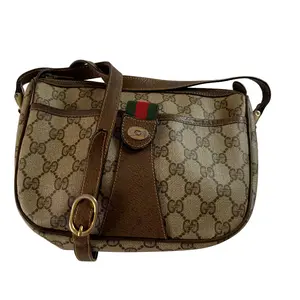 Pre-owned GUCCI Sherry Line Shoulder Bags vintage GG supreme shoulder bag authentic with COA