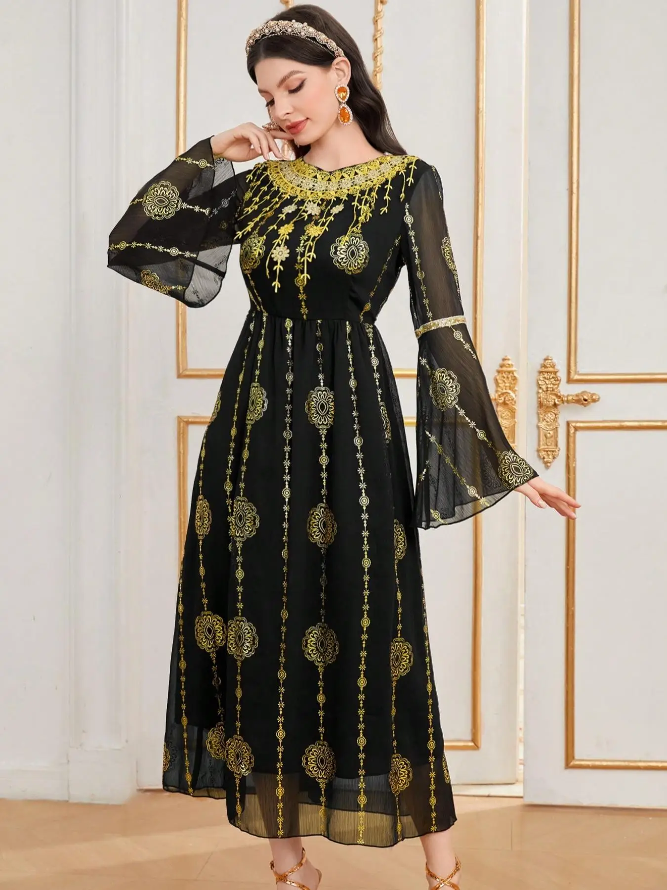 Women's Ethnic Pattern Embroidery Maxi Dress, Elegant Fashion Long Sleeve Dress for Daily Wear, Women's Islamic Clothing for All Seasons