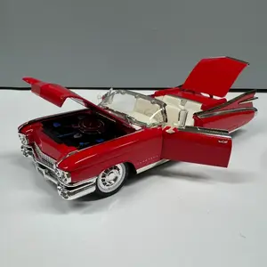 1:24 Classic American Vintage Convertible Car Model, High Fidelity Metal Paint, Moveable Parts, Collectible Adult Figurine, Home Desktop Decor Gift, Diecast Cars