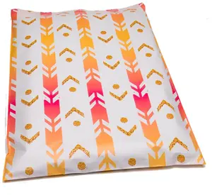 Arrow Valentine Poly Mailers Size 10x13 Shipping Bags Arrow Valentine Poly Mailers Size 10x13 Shipping Bags