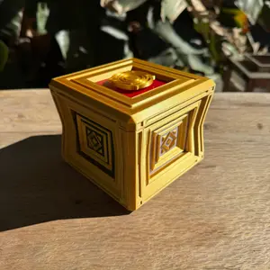 Manavault - A 120 Double-sleeved card Commander Deck Box w/ Puzzle Lid!