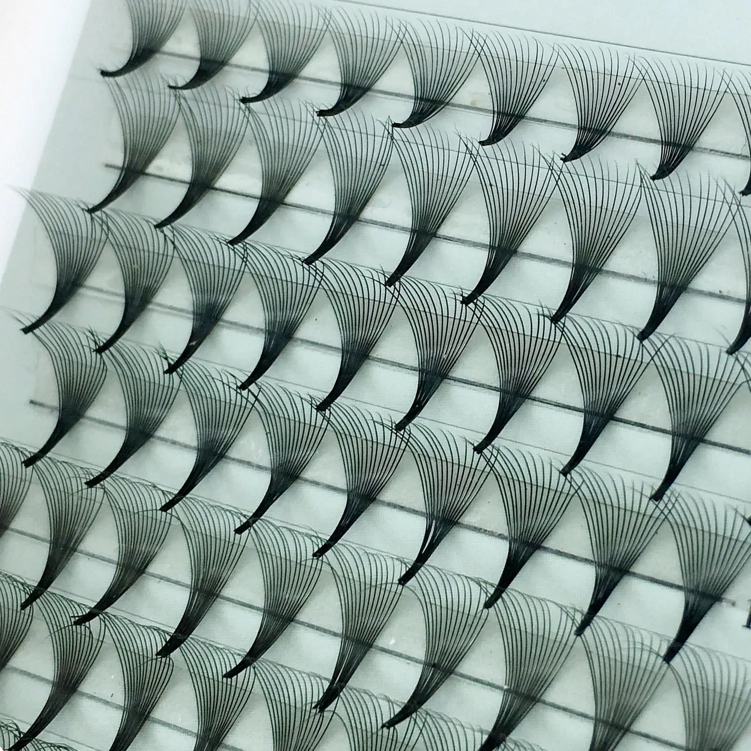 10D Russia Volume Eyelashes Premade Fans Long Stem Eyelash Extensions Ready Made Pointy Base Lash 3D 5D 6D False Eyelash Cluster 2026 New