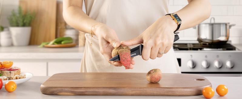 Astercook Kitchen Knife Set with Block, 17 PCS High Carbon Stainless Steel Sharp Serrated Steak Knives Set, Chef Knives, Bread Knife, knives  set