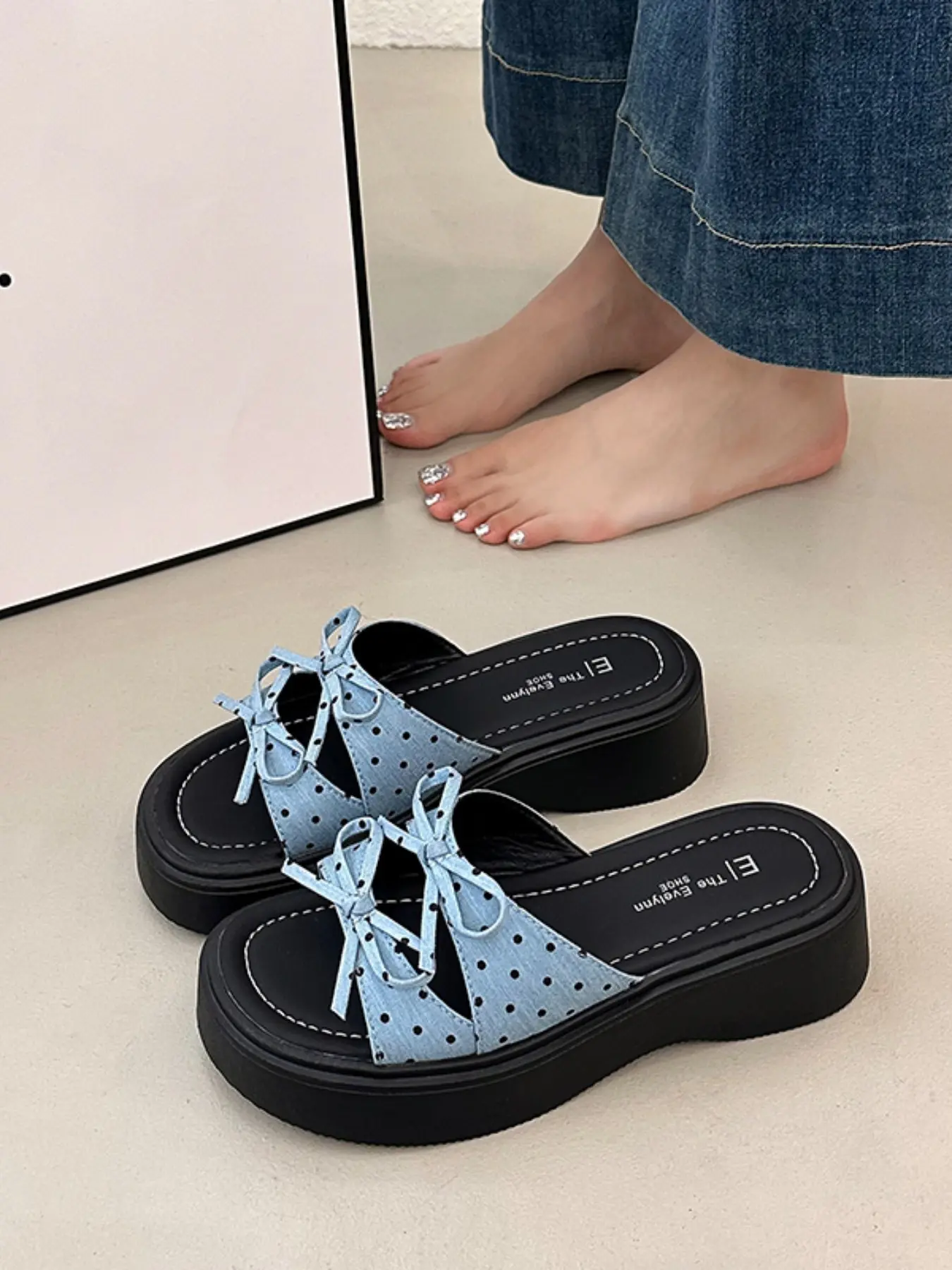Women's Polka Dot Fabric Slippers, Bowknot Slides, Dual Bowknot Wide Band Wave Thick Sole, Open Toe Slip-On Soft Non-Slip, Y2K Style Summer Beach Shoes