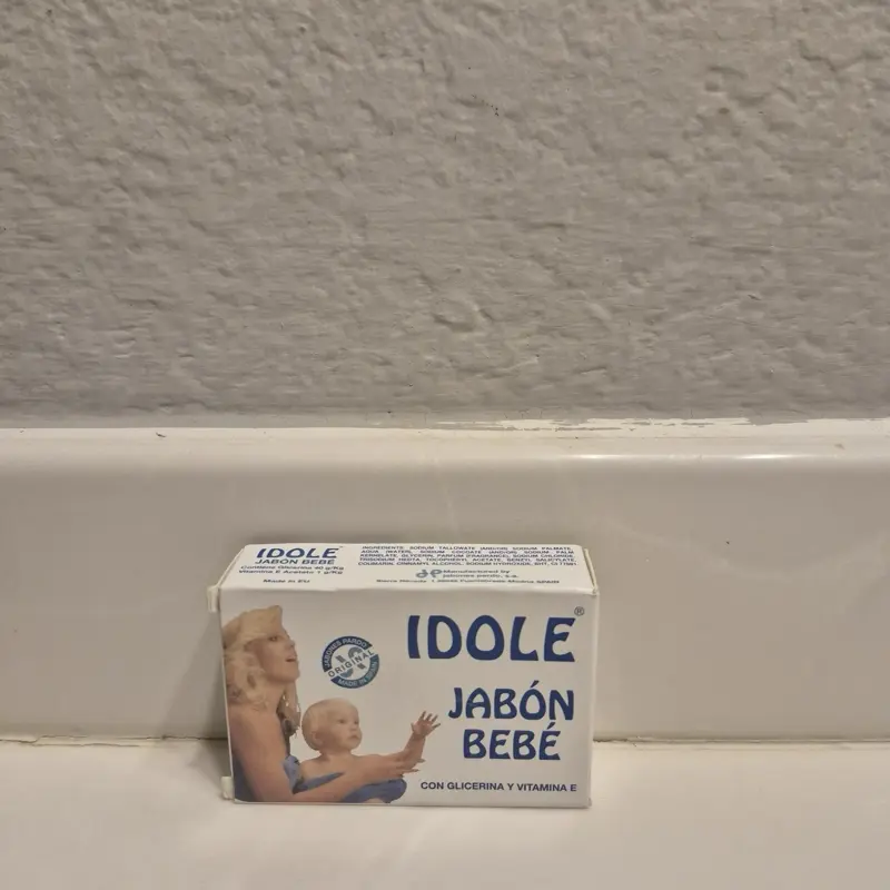 Idole Bébé Gentle Body and Face Soap