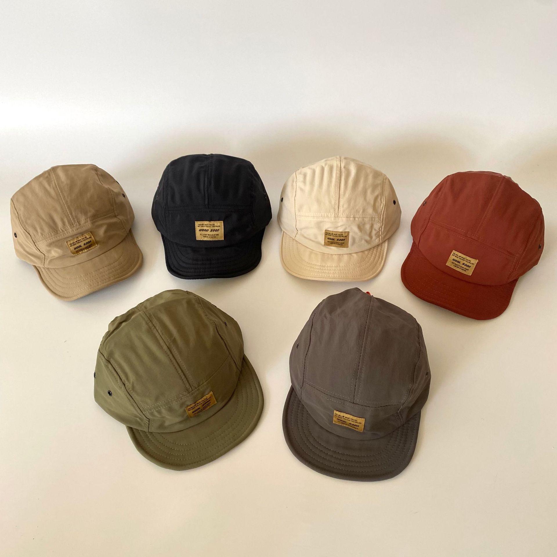 Vintage Japanese Streetwear Snapback Cap | Retro Hip-Hop Duckbill Hat for Men | Breathable Quick-Dry Polyester | Lightweight Non-Stretch Baseball Cap | Urban Fashion Accessory